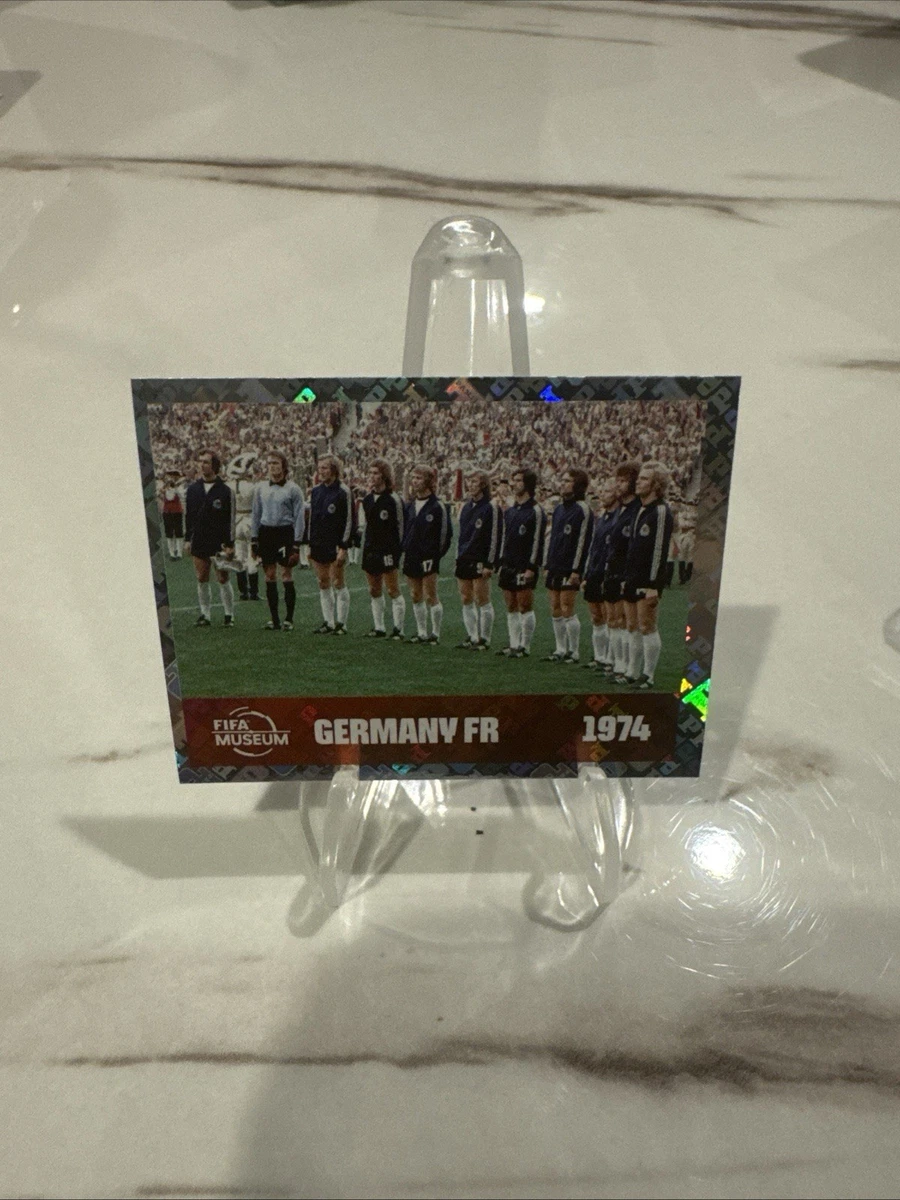 FIFA World Cup Germany Soccer 1974 Season Sports Trading Cards