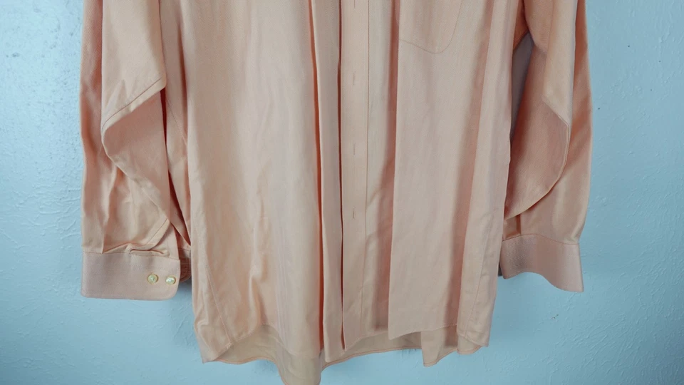 Kirkland Signature Slim Fit Non Iron Pastel Striped 17-33 Button up Dress shirt - Image 4 of 4