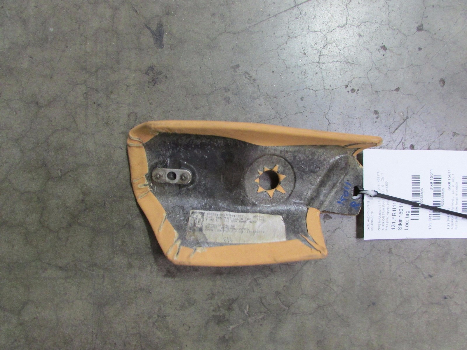 Ferrari 458 Italia, RH Right, B Pillar Upper Moudling, Beige, P/N 81418305