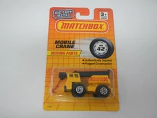 Matchbox Mobile Crane Reynolds Crane Hire MB42 (1)