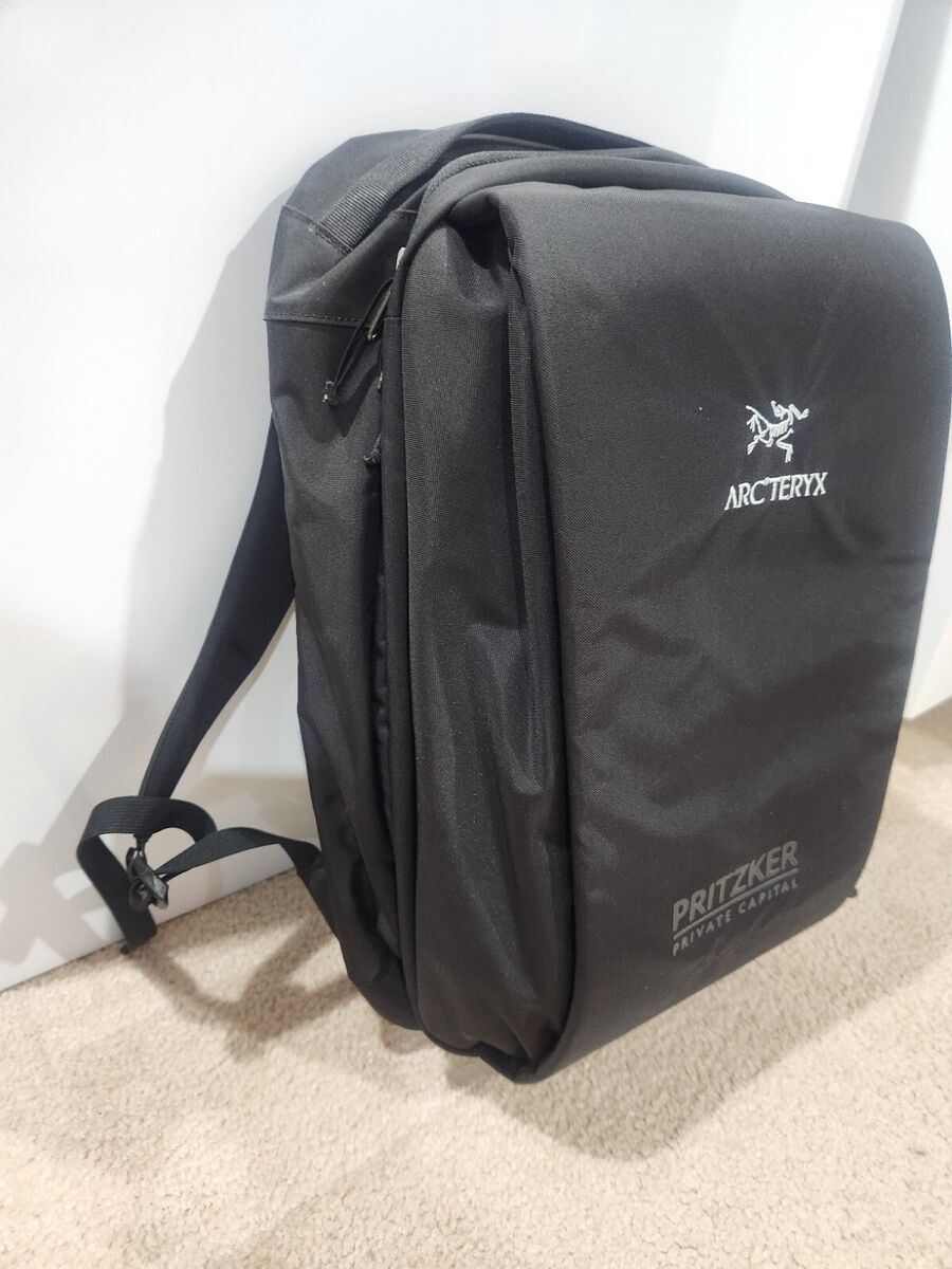 Arc'teryx Blade 28 Urban Travel Backpack Laptop Padded Multi Arc'teryx Blade 28 Urban Travel Backpack Laptop Padded Multi