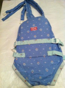 tomy snugli baby carrier