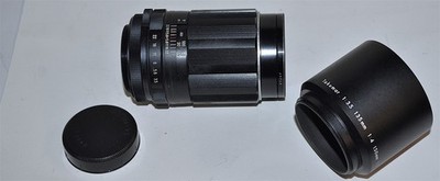 ASAHI CO. SUPER-TAKUMAR 135mm f 3.5 CAMERA LENS ,FILTER, & SHADE NICE CONDITION