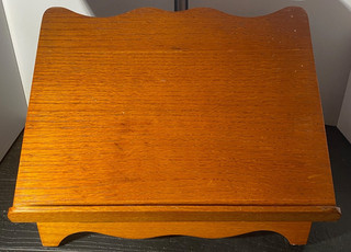 VINTAGE ADJUSTABLE CATHOLIC CHURCH ALTAR WOOD BIBLE OR MISSAL STAND