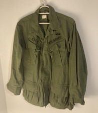 Jungle Fatigue Shirt Jacket Vietnam War Era 1967 Size Small / Regular US Army