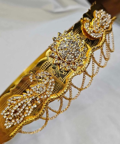 Usha gold plated waist belt - Picture 2 of 13