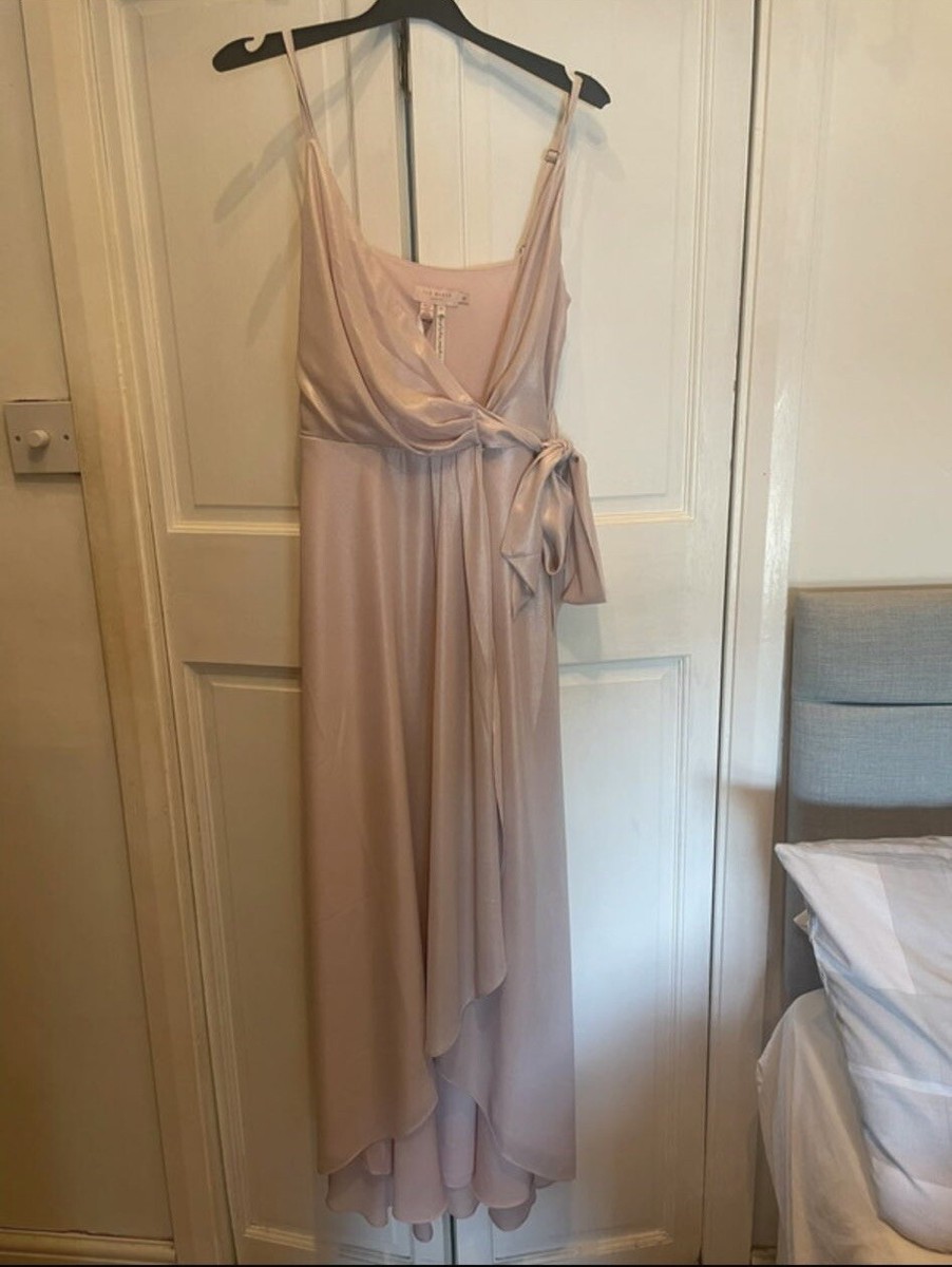 elegant ladies dresses Dusty Pink Color Tiered Skirt with Crop Top – Panache Haute Couture