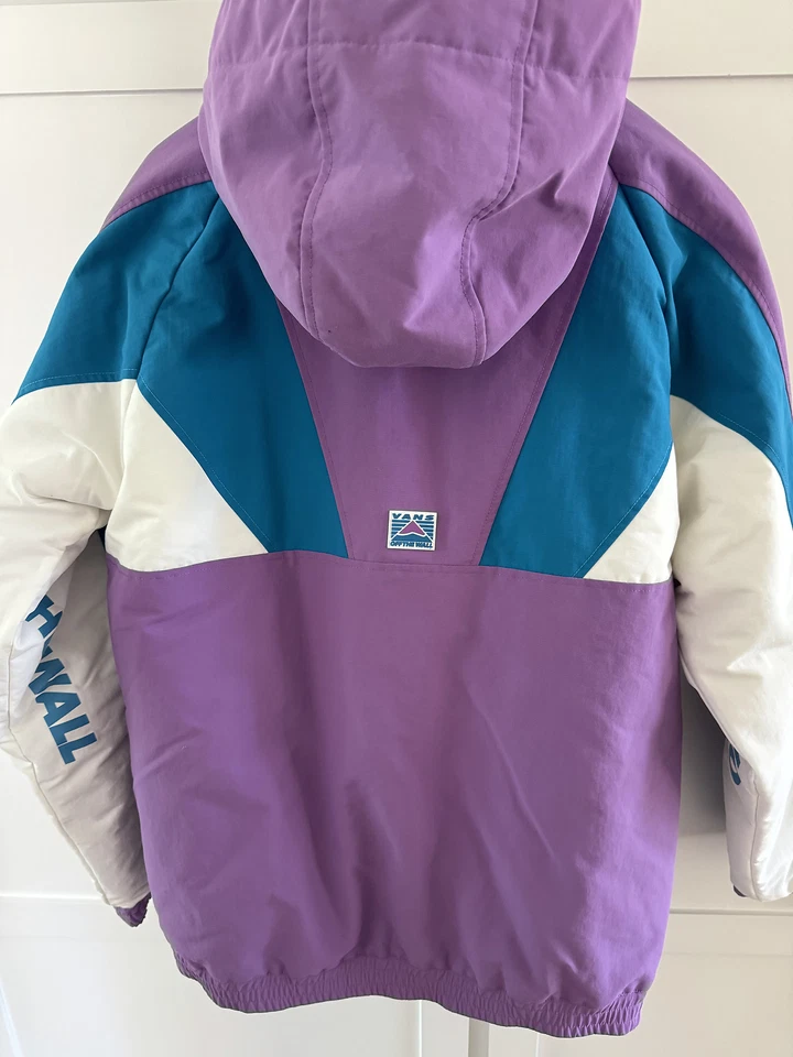 Chaqueta Vans Hombre Púrpura Capucha Desmontable Excelente Estado Foto 2 de 3