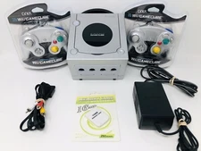 Nintendo Gamecube Platinum Game Console Silver System Bundle 2 NEW Controllers