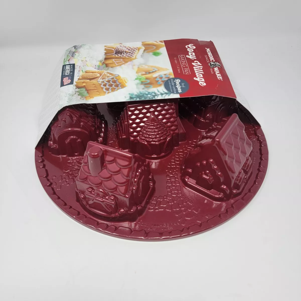 Nordic ware top cozy village pan