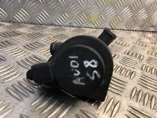 Pompe à eau Audi S8
