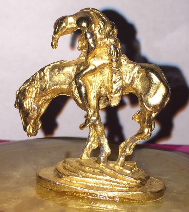 Picture 4 of 12