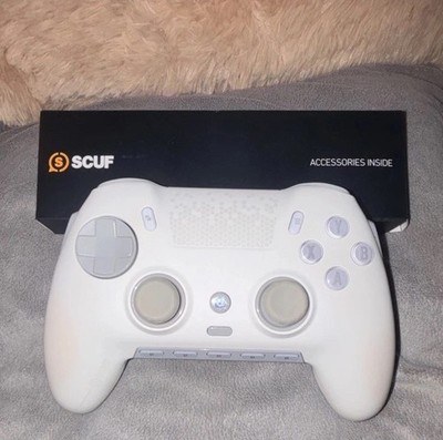 SCUF Envision Pro PC Gaming Controller + Accessories