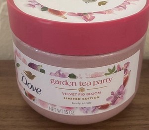 Dove Garden Tea Party Velvet Fig Bloom Body Scrub, Limited Edition 15 oz