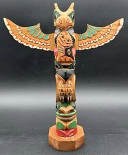 Alaska Black Diamond Ray Moore Totem Hand Carved Halibut Stew Frog Raven Eagle