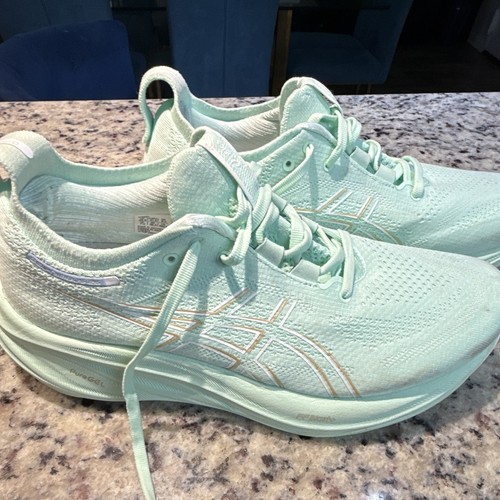 ASICS Gel-Nimbus 26 Women's Green Mesh Lace-Up Low Top Running Sneakers