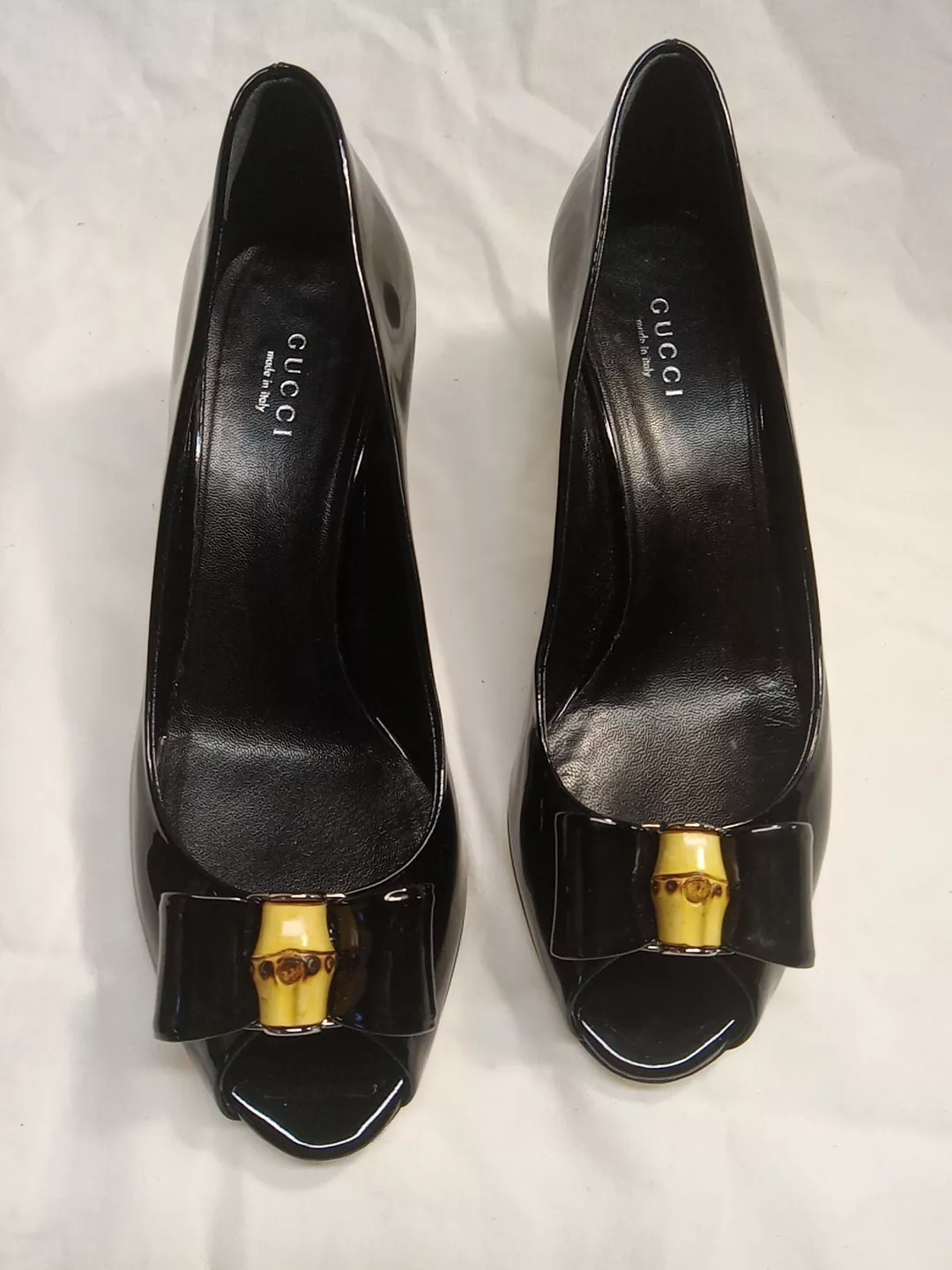 Escarpins femme Gucci taille 36 + 6,5 US Vitello Vernice doux nero bout ouvert noir