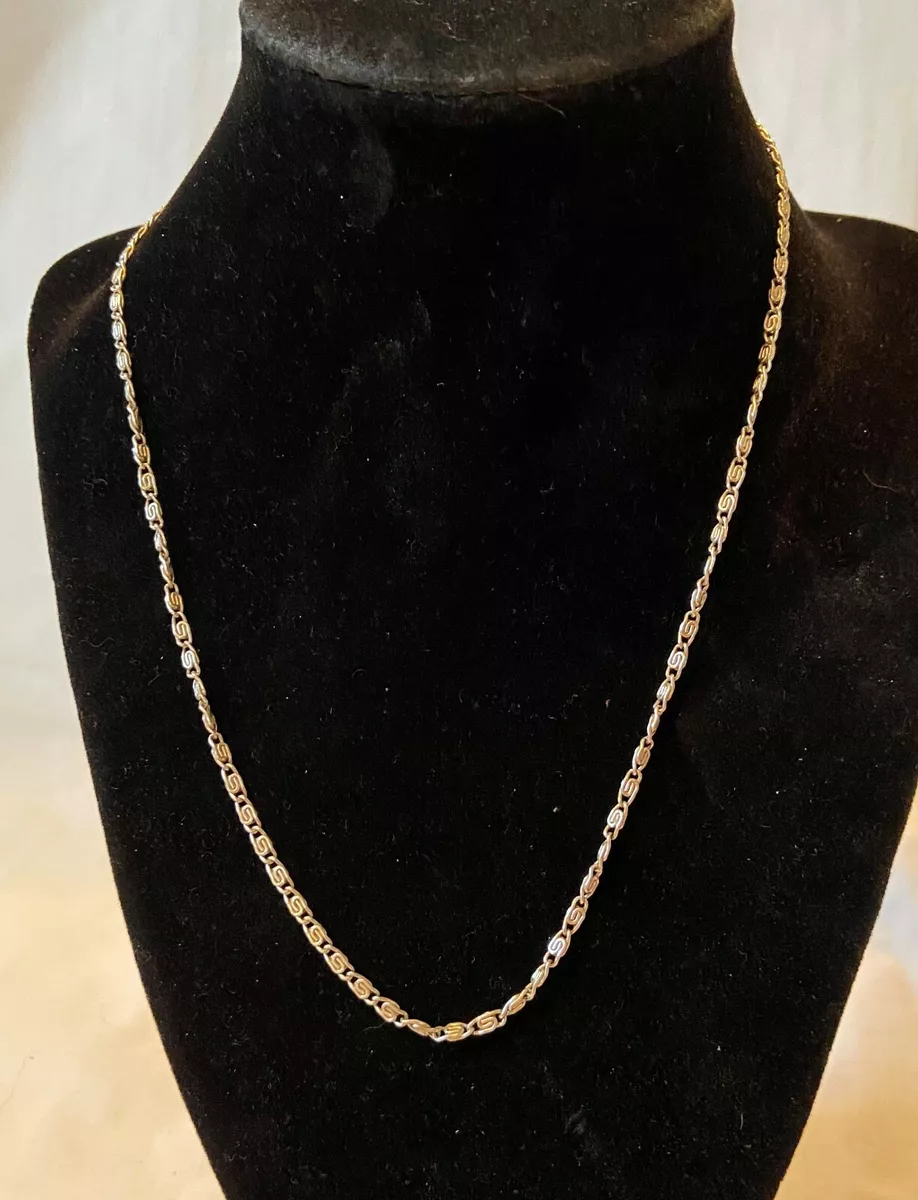 Delicate Vintage Silver Tone Flat Swirl Chain Link Necklace 18