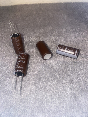 ELNA Silmic II RFS series 1000uF / 16V x15 audio capacitors 16 × 31.5