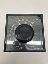 Omron E5H2 Temperature Controller 0-200°C 110/220 VAC