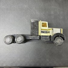 Vintage Tonka Pressed Steel Semi with Sleeper Dual Axles