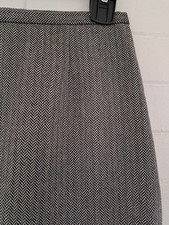 NWT Ann Taylor Petites Wool Herringbone Pencil Skirt Size 2P Black White Career