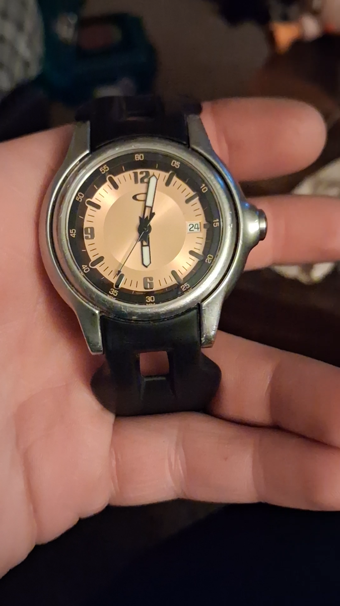 Oakley Holeshot 3-Hand Honed w/ Yellow Dial Rare New Mexico Bowl