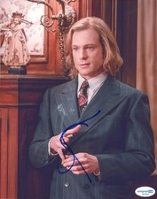 Sam Reid "Interview with the Vampire" AUTOGRAPH Signed Lestat 8x10 Photo D ACOA Sam Reid "Interview with the Vampire" AUTOGRAPH Signed Lestat 8x10 Photo D ACOA