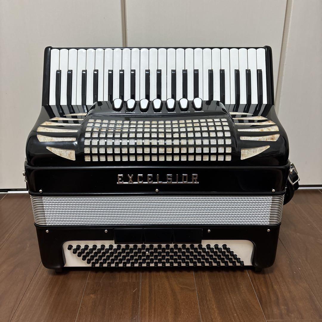 Excelsior 408 Italian Accordion With Genuine Leather Case | eBay