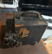 Vintage Auto Graflex Camera with Accordion Hood no lens Rare