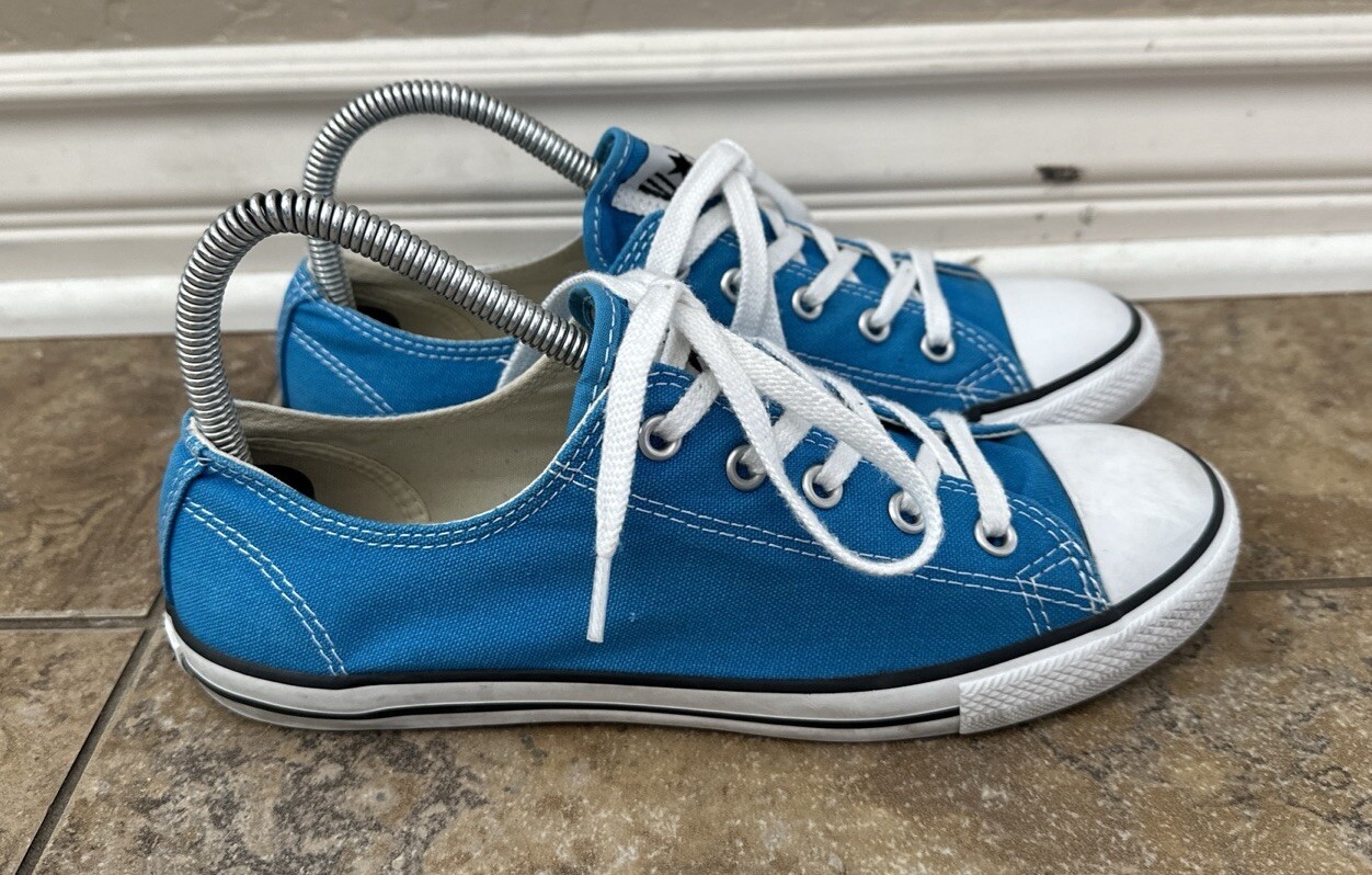 Converse All Star Low Top Sneakers Womens Size 8 Blue Lace Up Shoes Converse All Star Low Top Sneakers Womens Size 8 Blue Lace Up Shoes