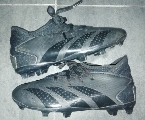 childrens football boots size 1