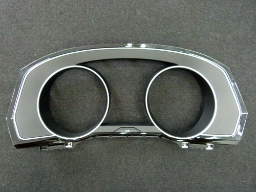 VW Passat B8 3G Blende Rahmen Tacho Kombiinstrument schwarz hochglanz 3G1858366A