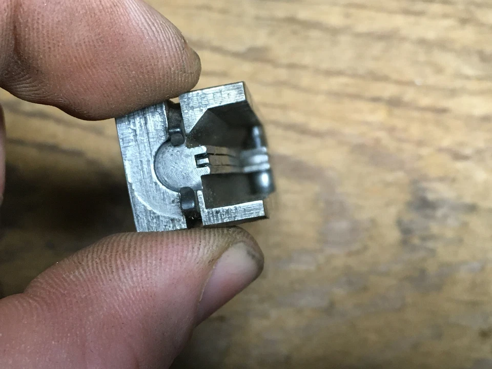 Glenfield 60 Marlin 完整螺栓组件 — 第 3/3 张图片