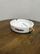 Aschenbecher / L&M / Marloboro / West / Lucky Strike / Gauloises / Davidoff