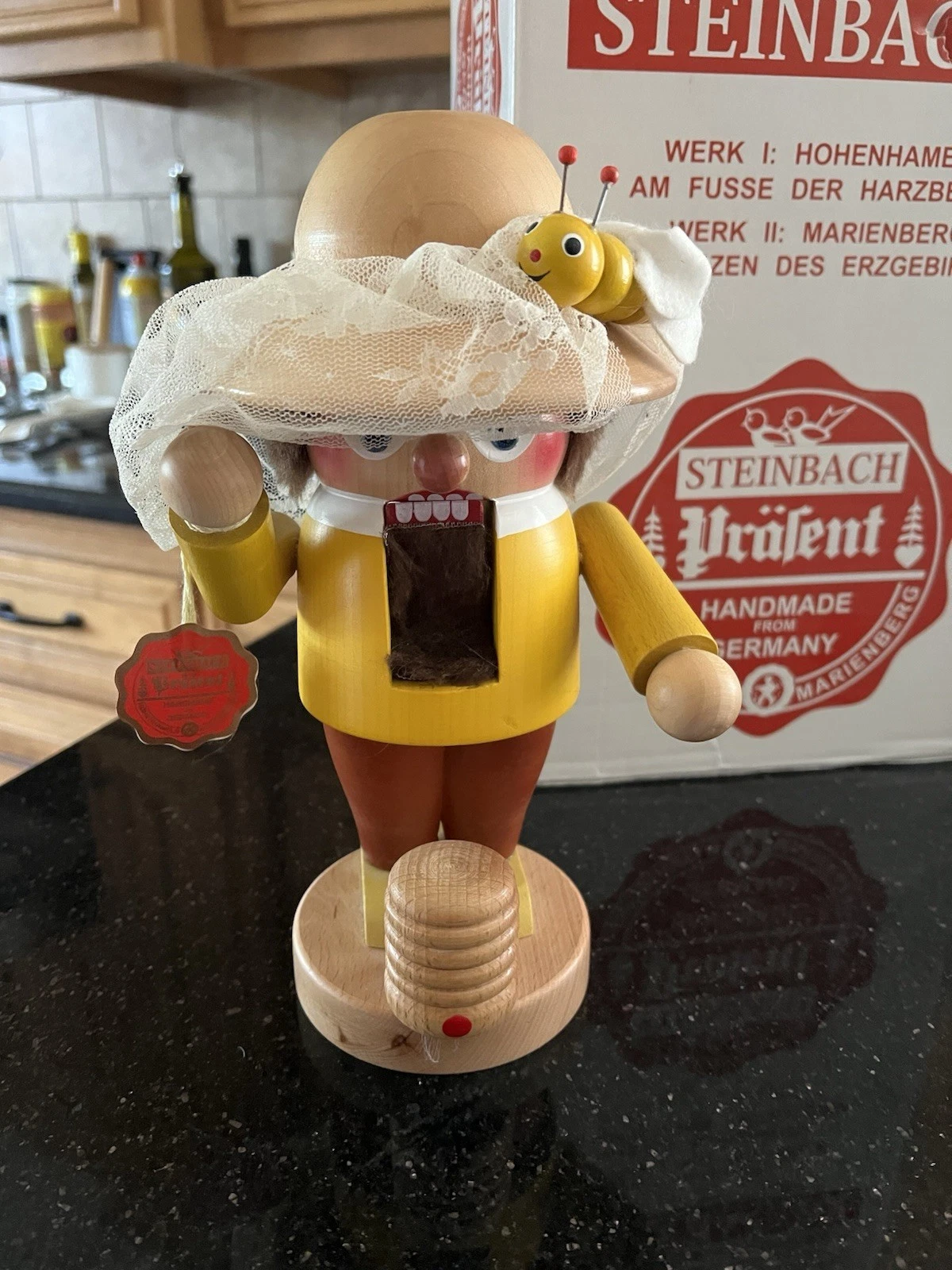 Steinbach Nutcracker In Box Ready To Ship For Christmas BEEKEEPER