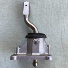 Gearbox Lever Selector Shift Housing Toyota Hilux 1989-2002 4wd 4x4 Manual Stub Gearbox Lever Selector Shift Housing Toyota Hilux 1989-2002 4wd 4x4 Manual Stub