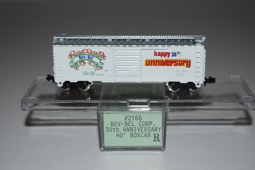 N Scale Bev-Bel 30th Anniversary 40' Single Door Boxcar C37363 - Picture 2 of 3