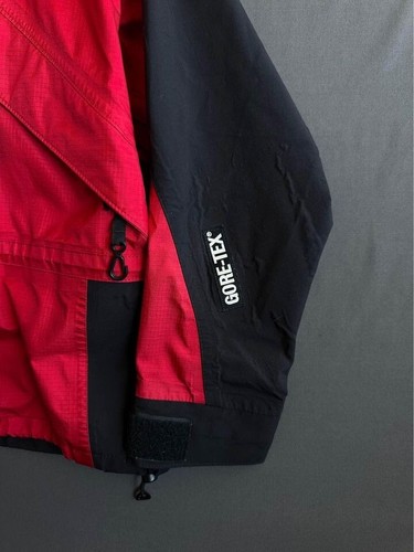 Vintage Sierra Designs goretex Jacket Womens Small Red Outdoor Hiking Gorpcore - Picture 2 of 7