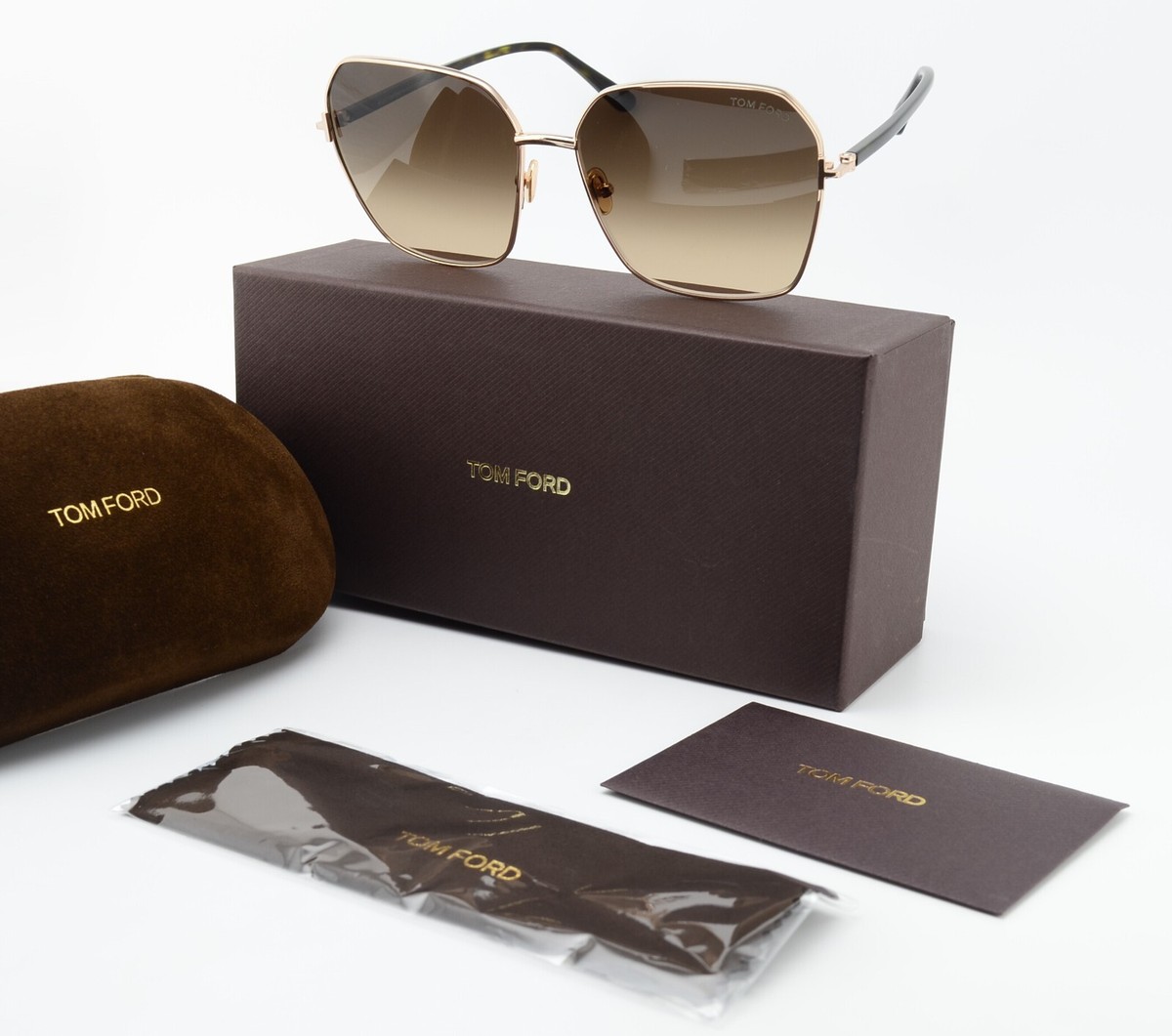 Tom Ford Sunglasses Claudia 02 TF 839 52F 62-16 140 3 Lady