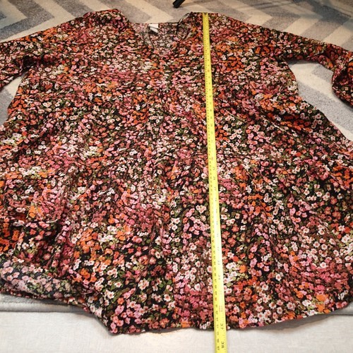 Vestido H&M Floral Multicolor Talla XL Cuello en V - Imagen 15 de 17