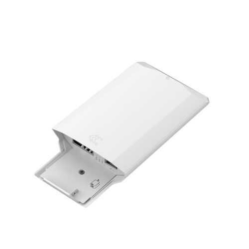 TELTONIKA Outdoor 5G Router OTD500 - Picture 2 of 8