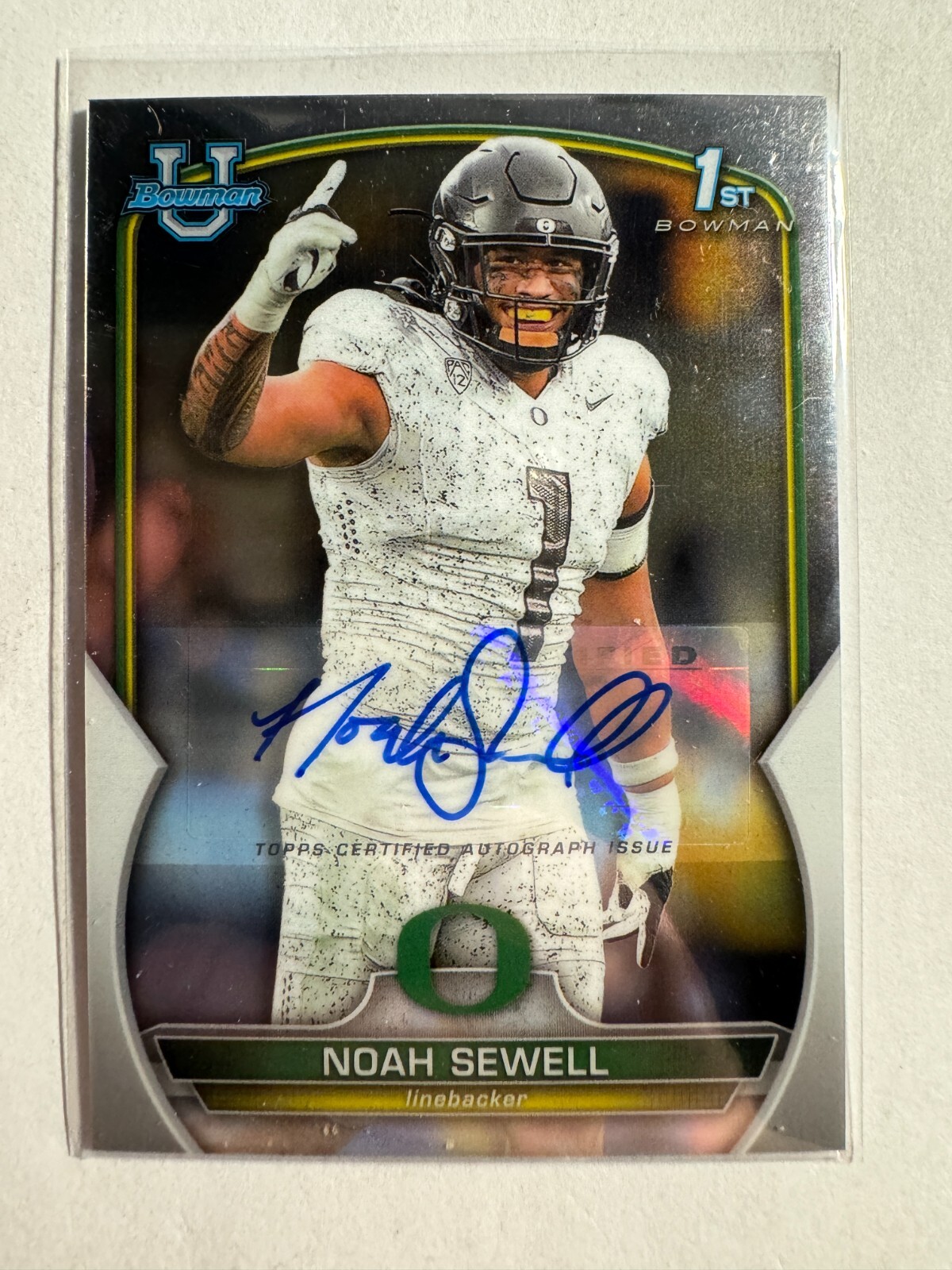 K172,582 - 2022 Bowman Chrome University Autographs #57 Noah Sewell Auto