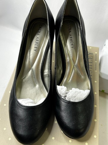 Laura Ashley M Pumps Black Women’s Shoes Style LA-FABER *NEW* in Box - Picture 2 of 6