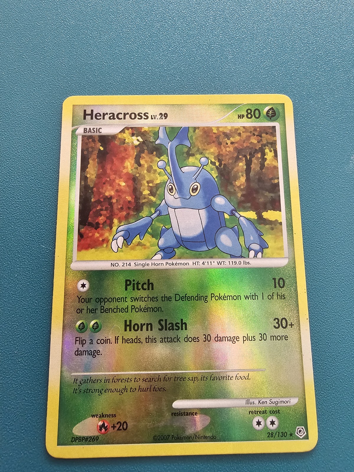 Heracross 28/130 Reverse Holo Diamond & Pearl Base Pokemon Card Rare