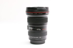 Canon EF 16-35mm f/2.8L II USM Lens w/ Canon EW-88C Lens Hood!