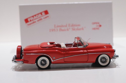 DANBURY MINT 1953 BUICK SKYLARK LIMITED EDITION SCALE 1:24 WITH COA AND BOX - Picture 5 of 9