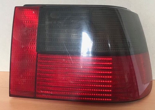 VW Passat 35i Rücklicht Rückleuchte Licht Heckleuchte rechts 3A5945108