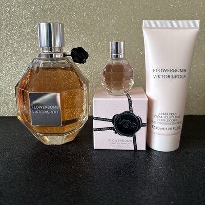 FLOWER BOMB VITOR&ROLF EAU DE PARFUM 3.4 fl oz , Mini Size Edp