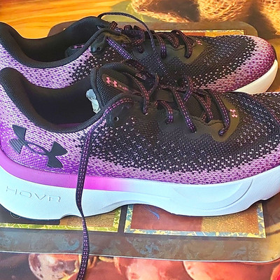 Under Armour Men's Low Top Athletic Lace-Up Sneaker Black/Purple/White